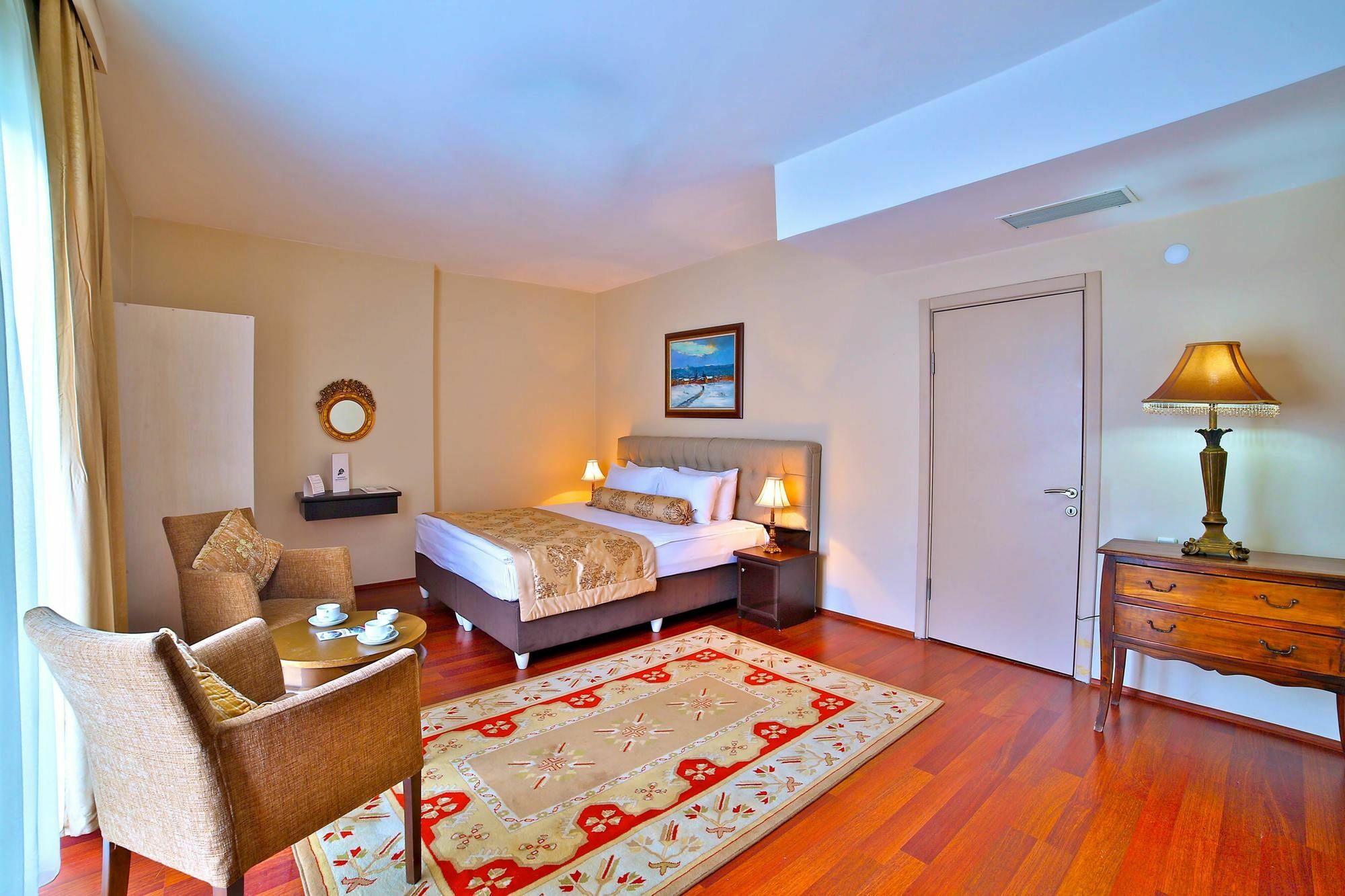 Bahira Suite Hotel Istanbul Exterior photo